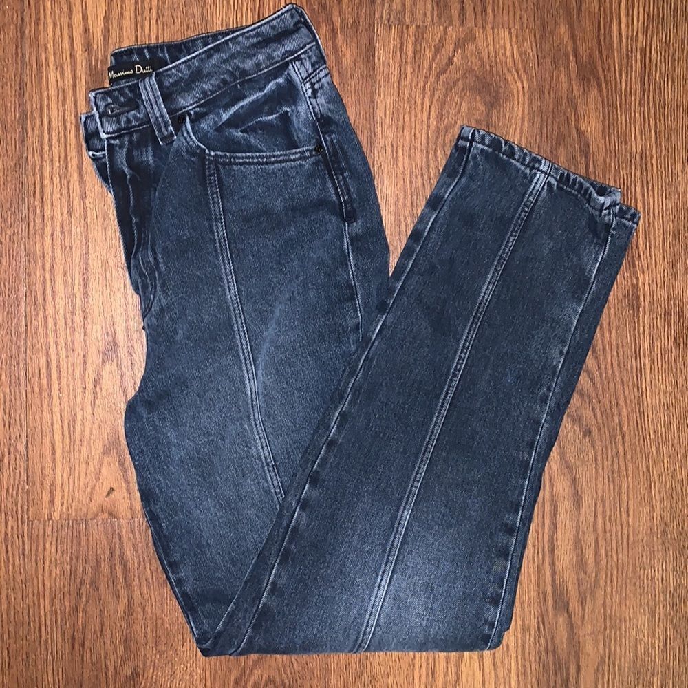 Dark wash jeans size 4 straight leg Massimo Dutti